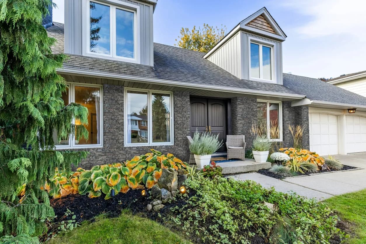 EXCLUSIVE Javorník onyx